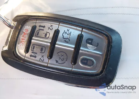 2019 Chrysler Pacifica Touring L из США, поврежденный, VIN 2C4RC1BG7KR644974